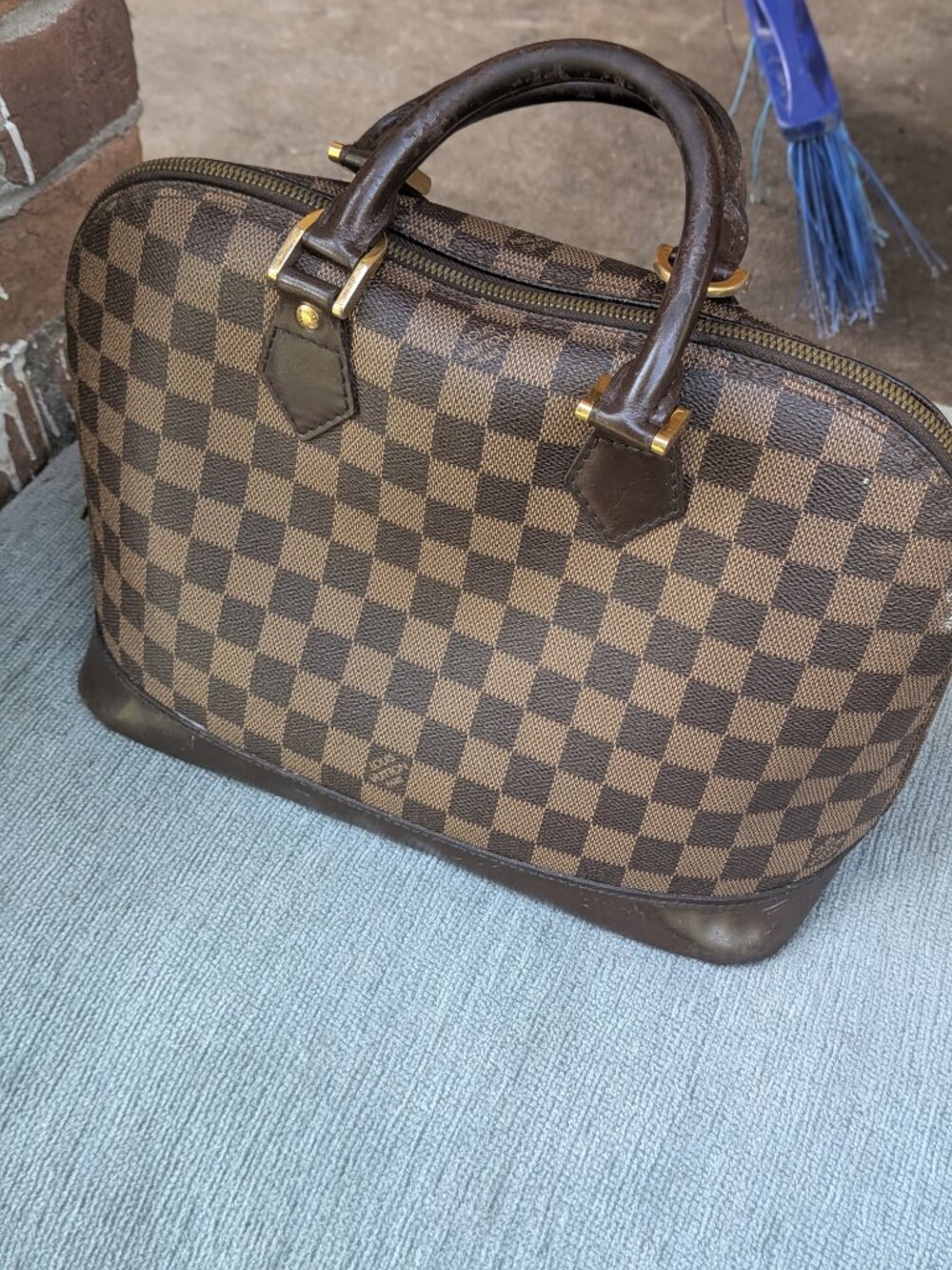 Used Vintage Louis Vuitton Bag - Picture 2 of 14